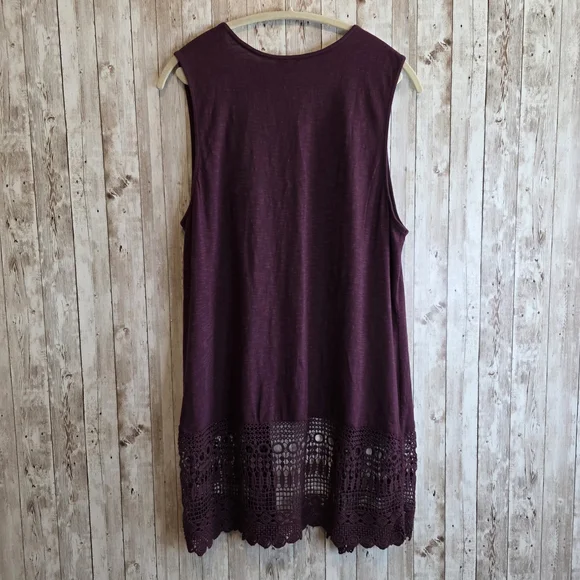 Chico's Deep Burgundy Top - Picture 7 of 9